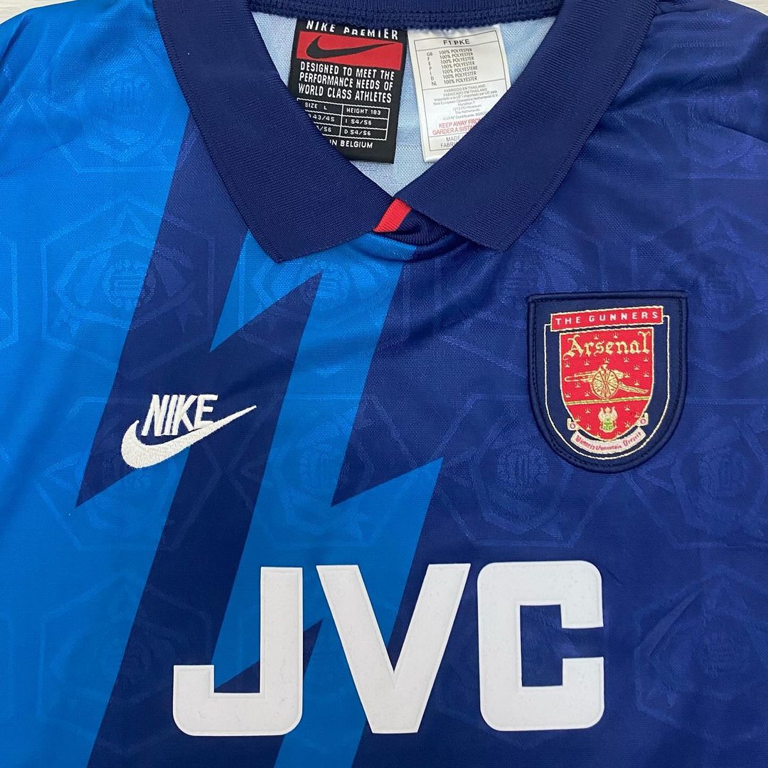 Dennis Bergkamp Arsenal 1998 Season Retro Jersey