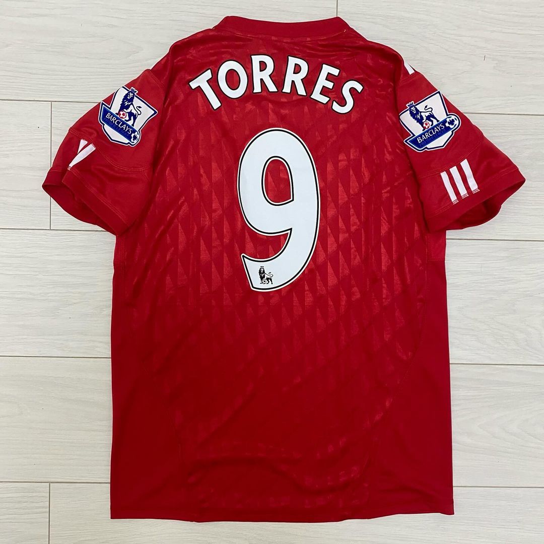 Fernando Torres Liverpool 2010 2011 Season Red Retro Jersey