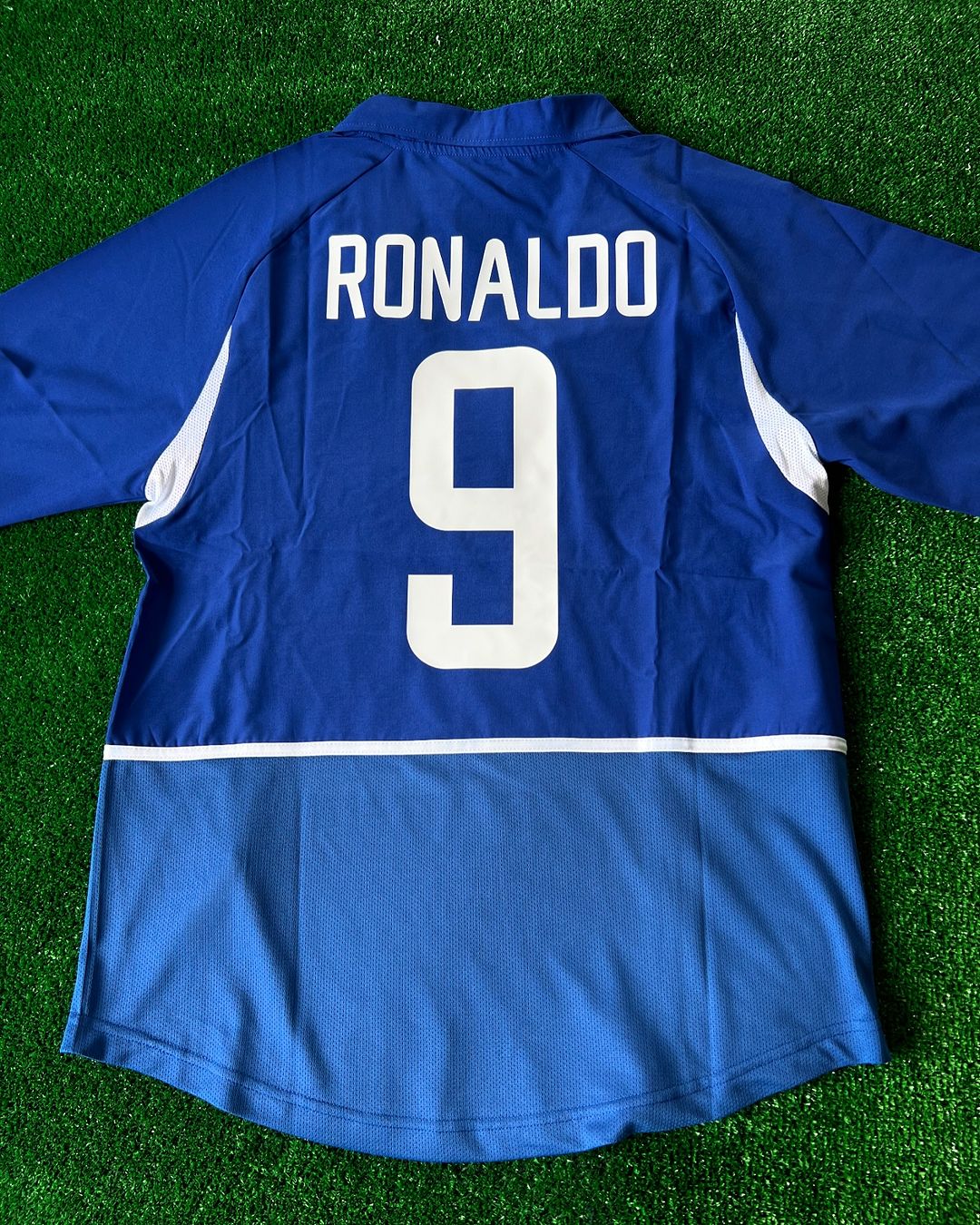 Phenomenon Ronaldo Nazario Brazil 2002 World Cup Blue Retro Short-Sleeve Jersey