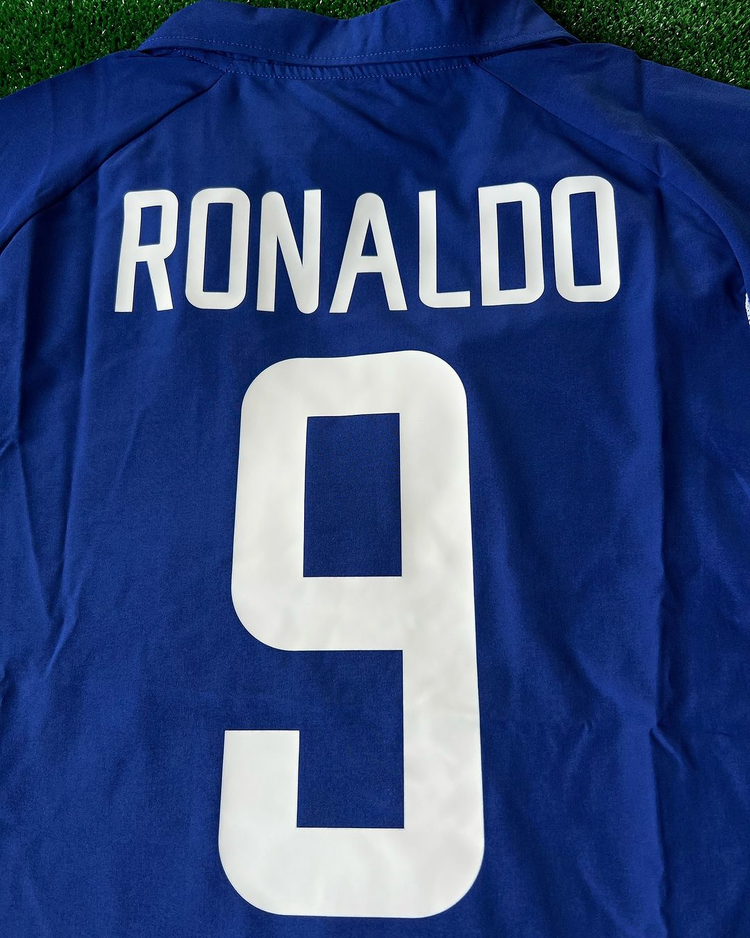 Phenomenon Ronaldo Nazario Brazil 2002 World Cup Blue Retro Short-Sleeve Jersey