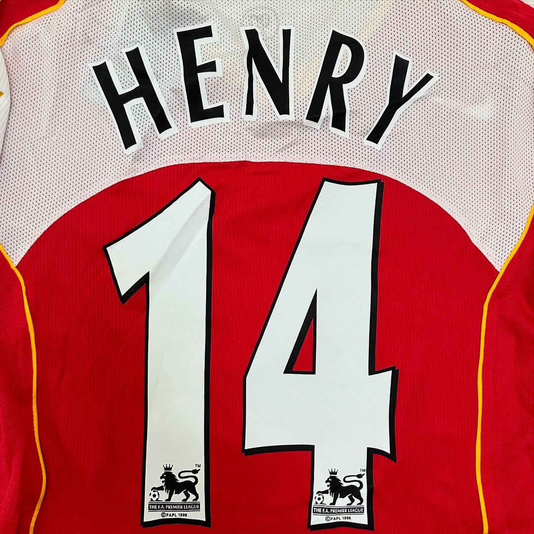 Thierry Henry Arsenal  2003-2005 Retro Jersey