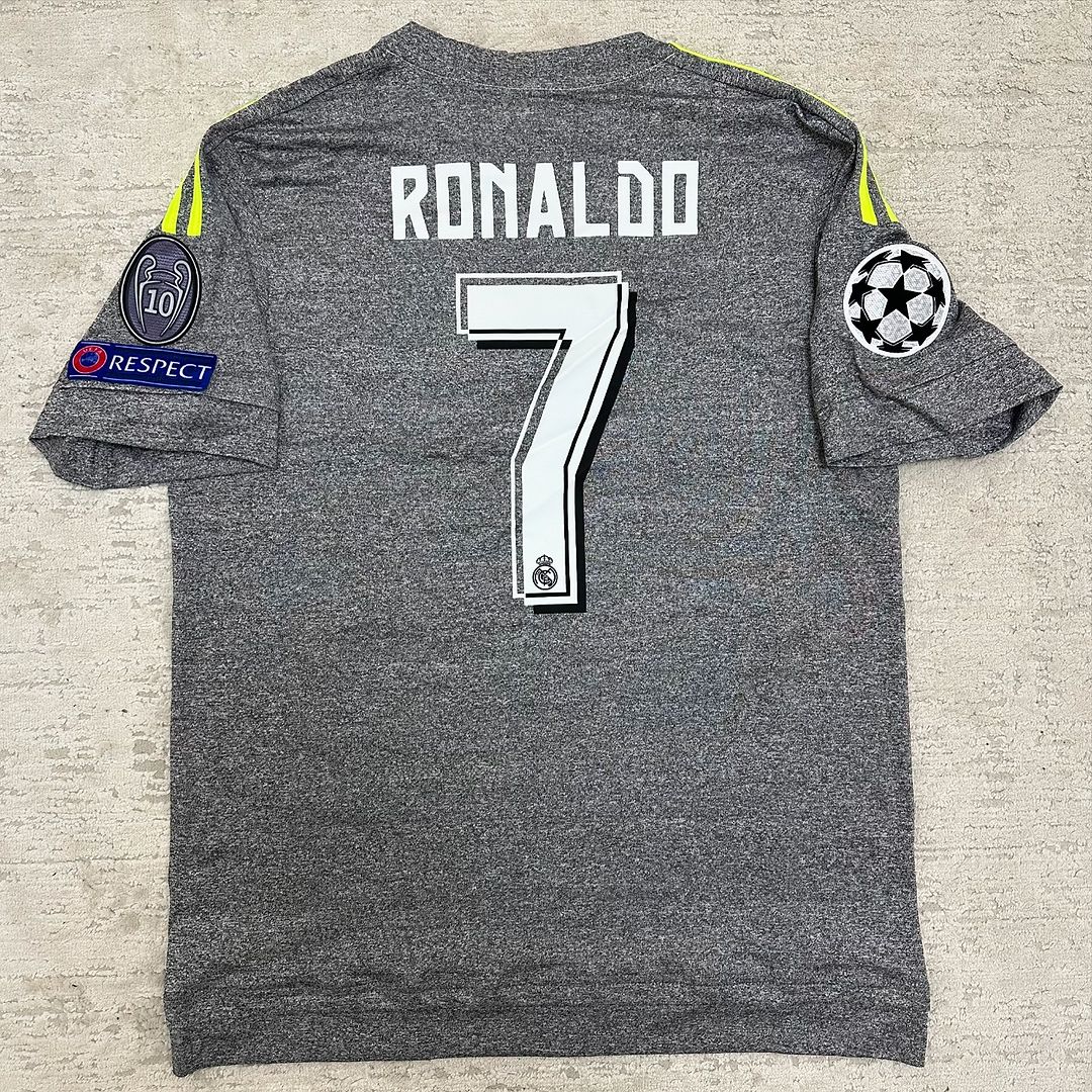 Cristiano Ronaldo Real Madrid 2015 2016 Grey Retro Jersey