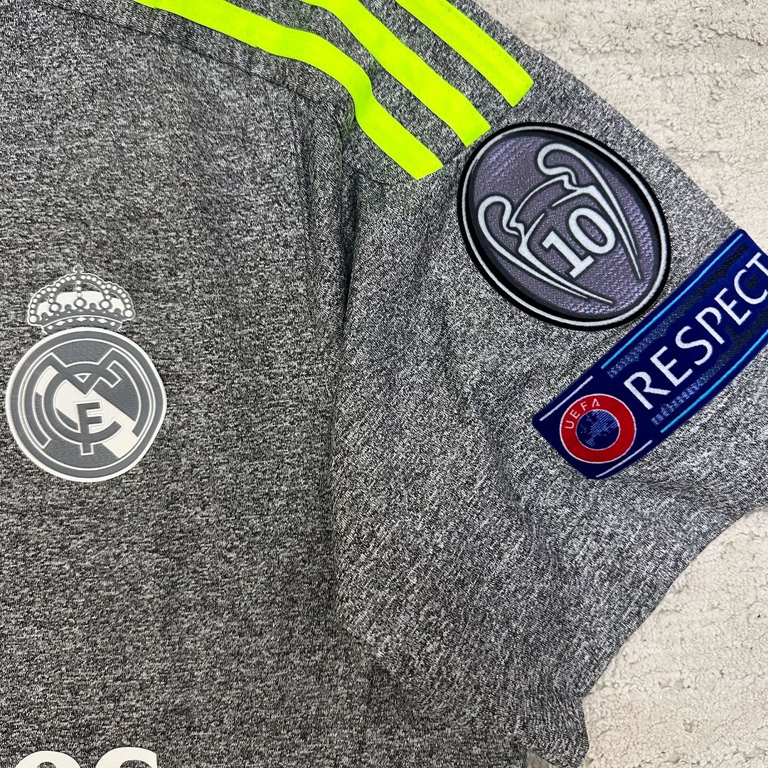 Cristiano Ronaldo Real Madrid 2015 2016 Grey Retro Jersey