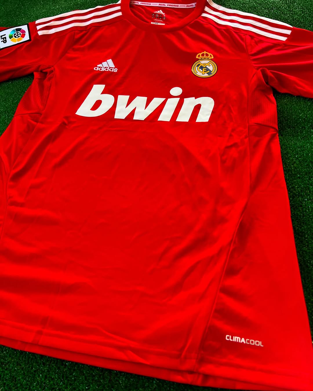 Cristiano Ronaldo Real Madrid 2011 2012 Season Red Retro Kit Jersey