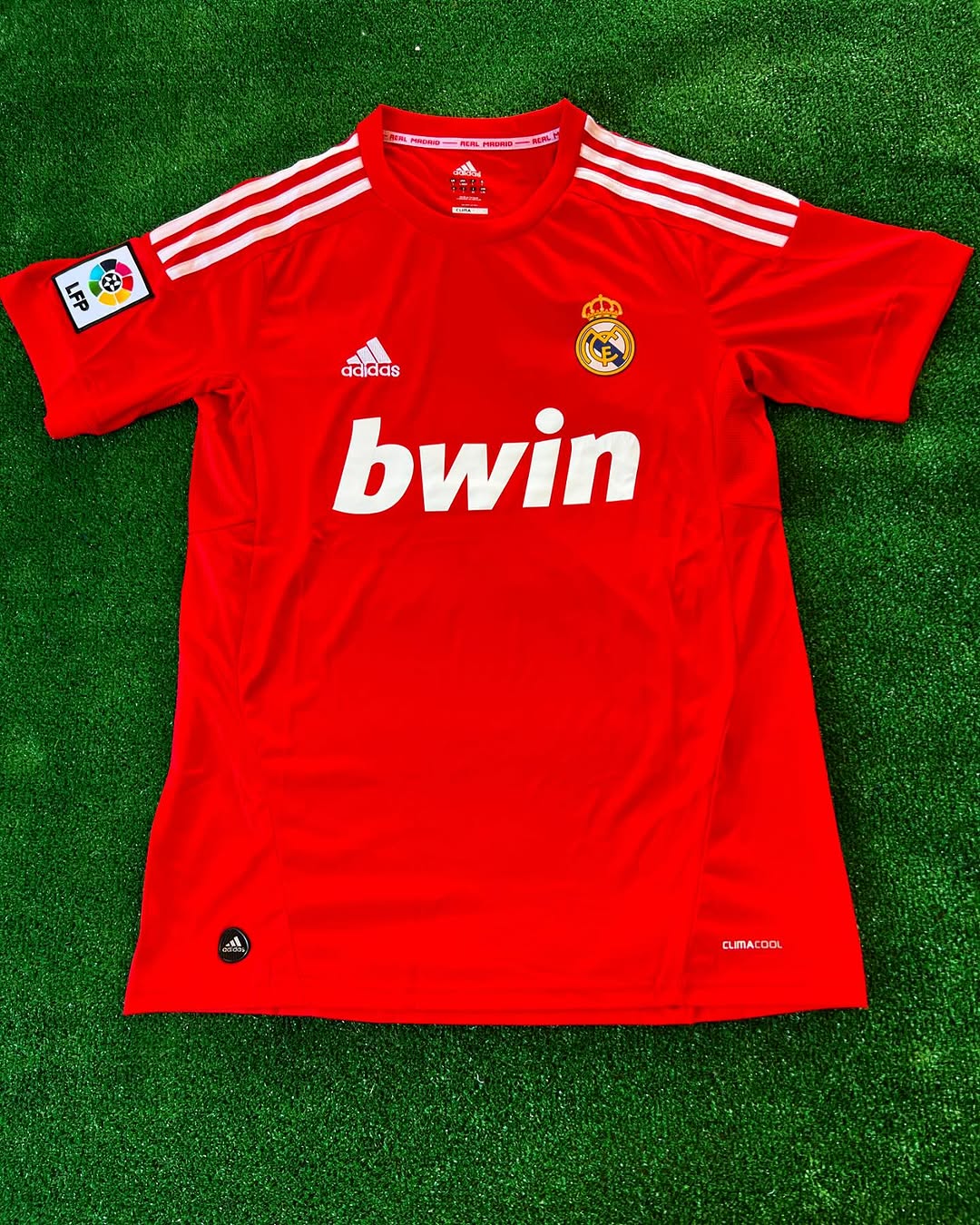 Cristiano Ronaldo Real Madrid 2011 2012 Season Red Retro Kit Jersey