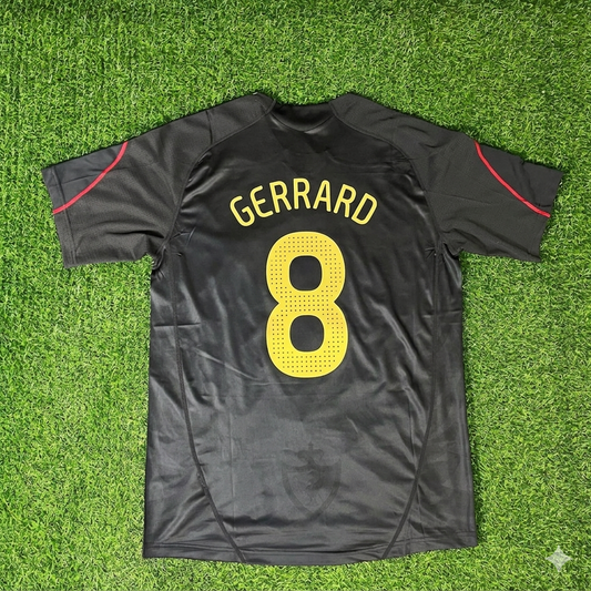 Steven Gerrard – Liverpool 2009-10 Black Retro Kit Jersey – | Trikot | Maillot Soccer Shirt
