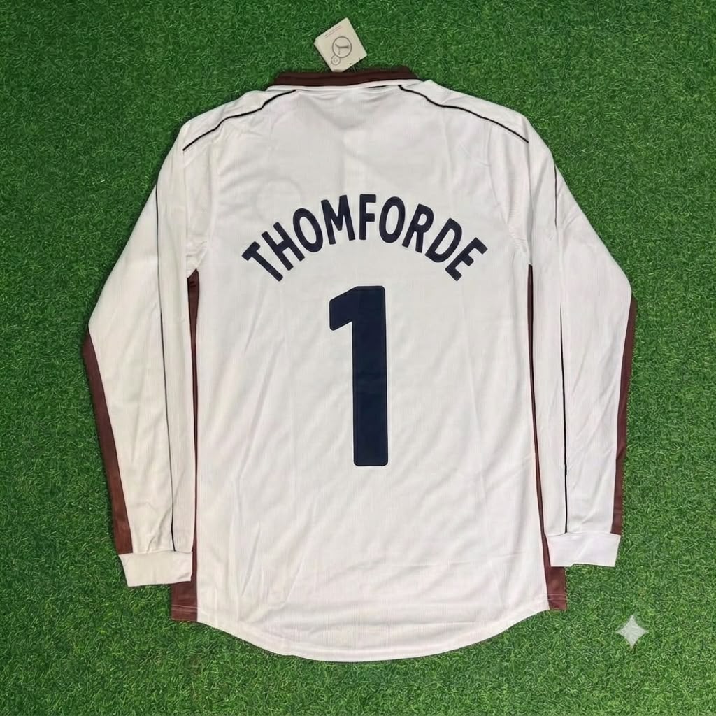 Klaus Thomforde FC St. Pauli 1999-2000 Long Sleeve Home Retro Football Jersey