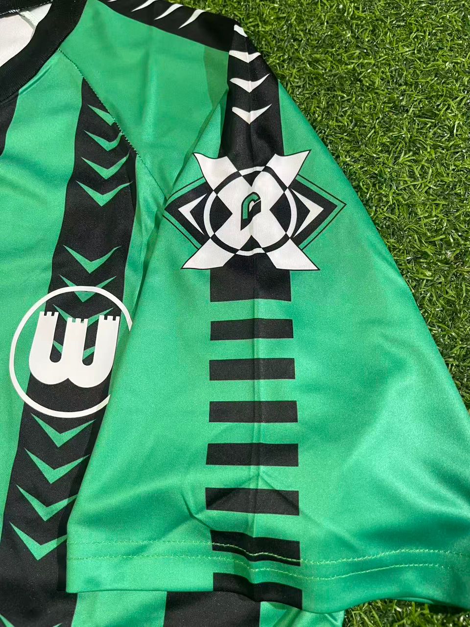 VfL Wolfsburg 1994/1995 Auswärtstrikot Retro Schwarz/Grün