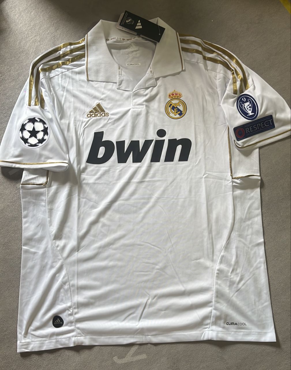 Mesut Ozil Real Madrid 2011 Retro Jersey