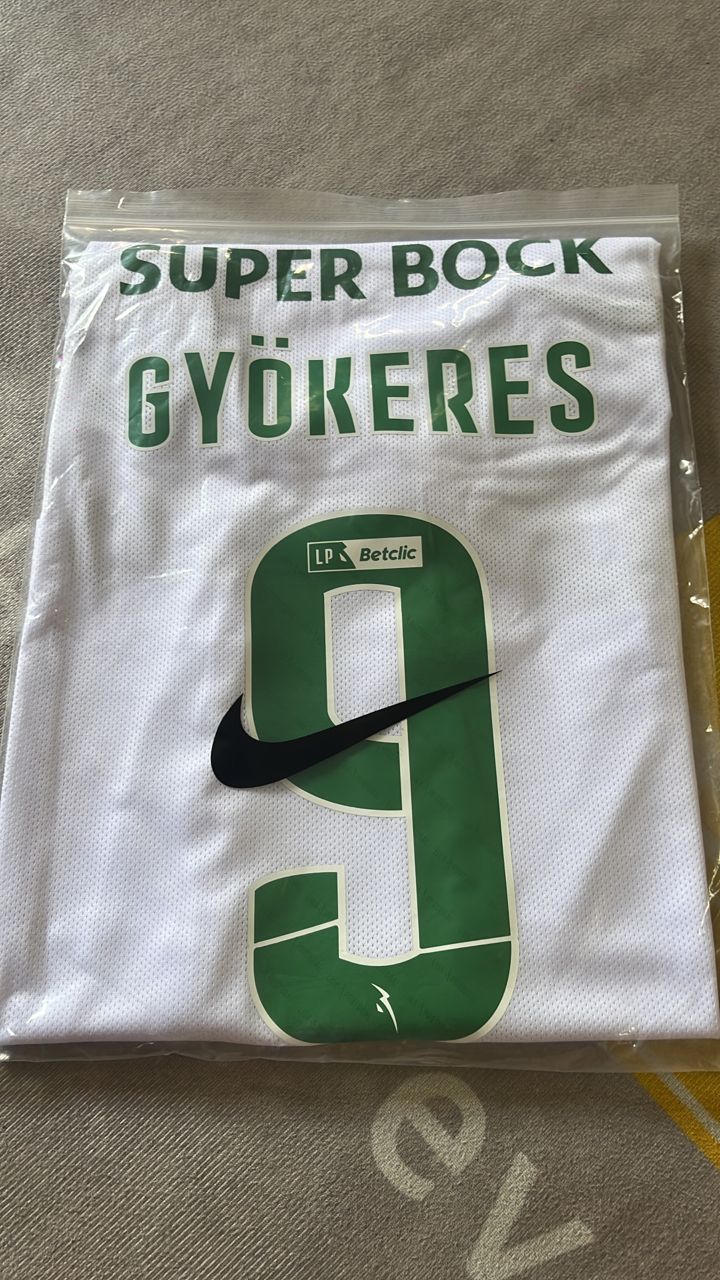 Viktor Gyökeres Sporting Lisbon 2024-2025 New Season Football Jersey