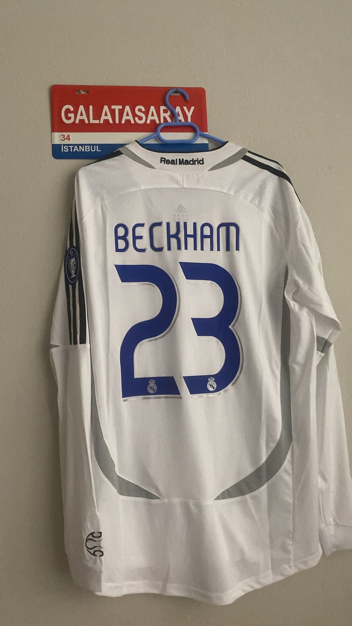 David Beckham Real Madrid 2006/07 Home Jersey - Retro Long Sleeve Edition