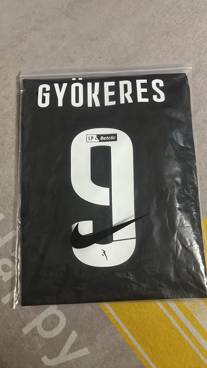 Viktor Gyökeres Sporting Lisbon 2024 2025 New Season Home Green Football Jersey