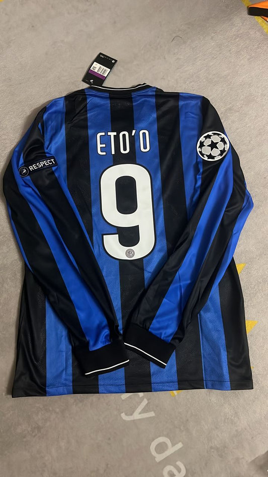 Samuel Eto'o Inter Milan FC 2011 Champions League Final Madrid Retro Football Jersey