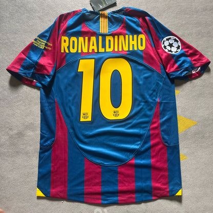Maillot de football rétro à manches courtes Ronaldinho Gaucho Barcelone 2006