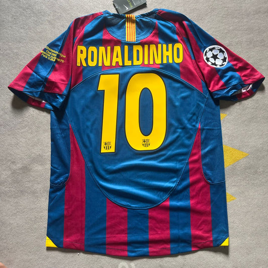 Ronaldinho Gaucho Barcelona 2006 Paris Final vs Arsenal Retro Short Sleeve Football Jersey