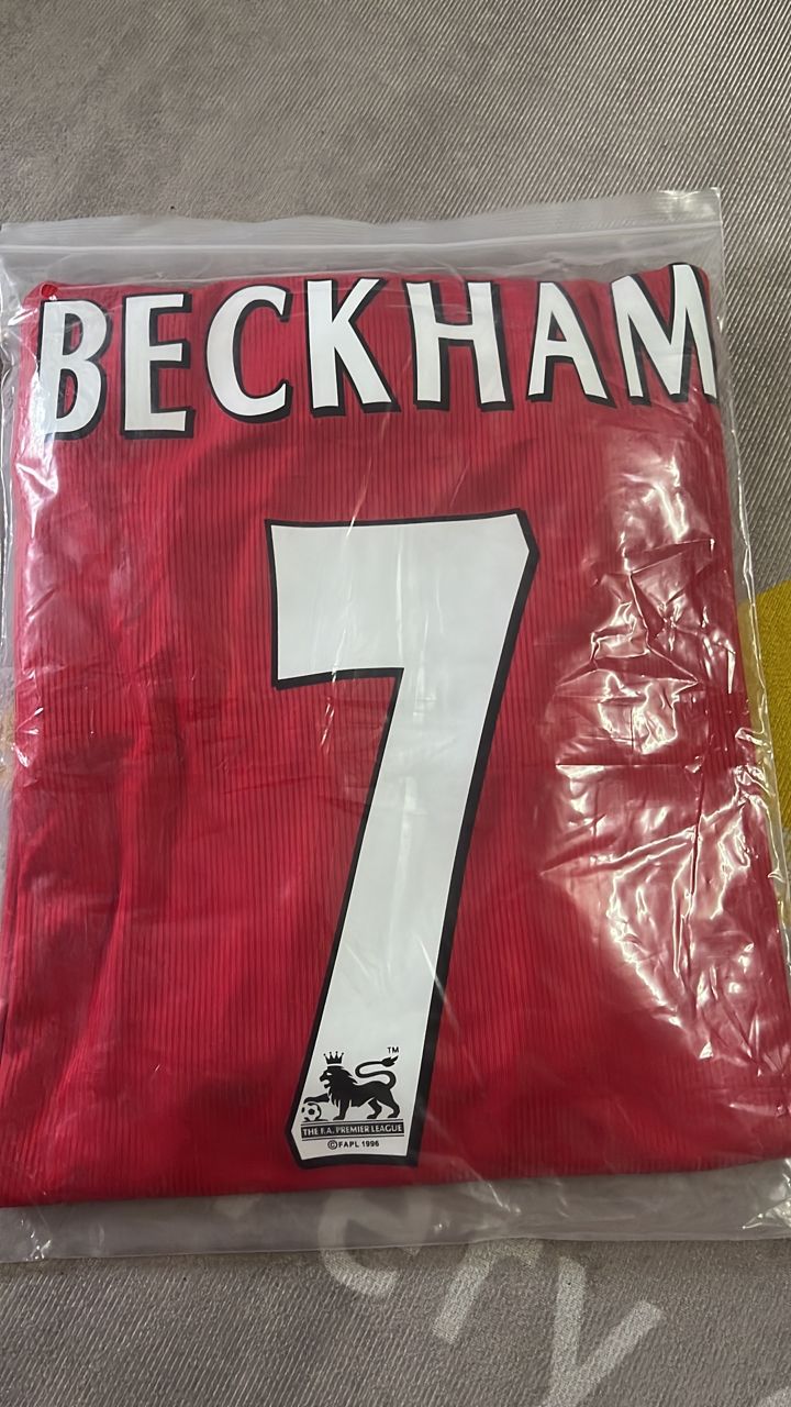 Manchester United 1999 David Beckham Red Retro Jersey Maillot Trikot Maglia