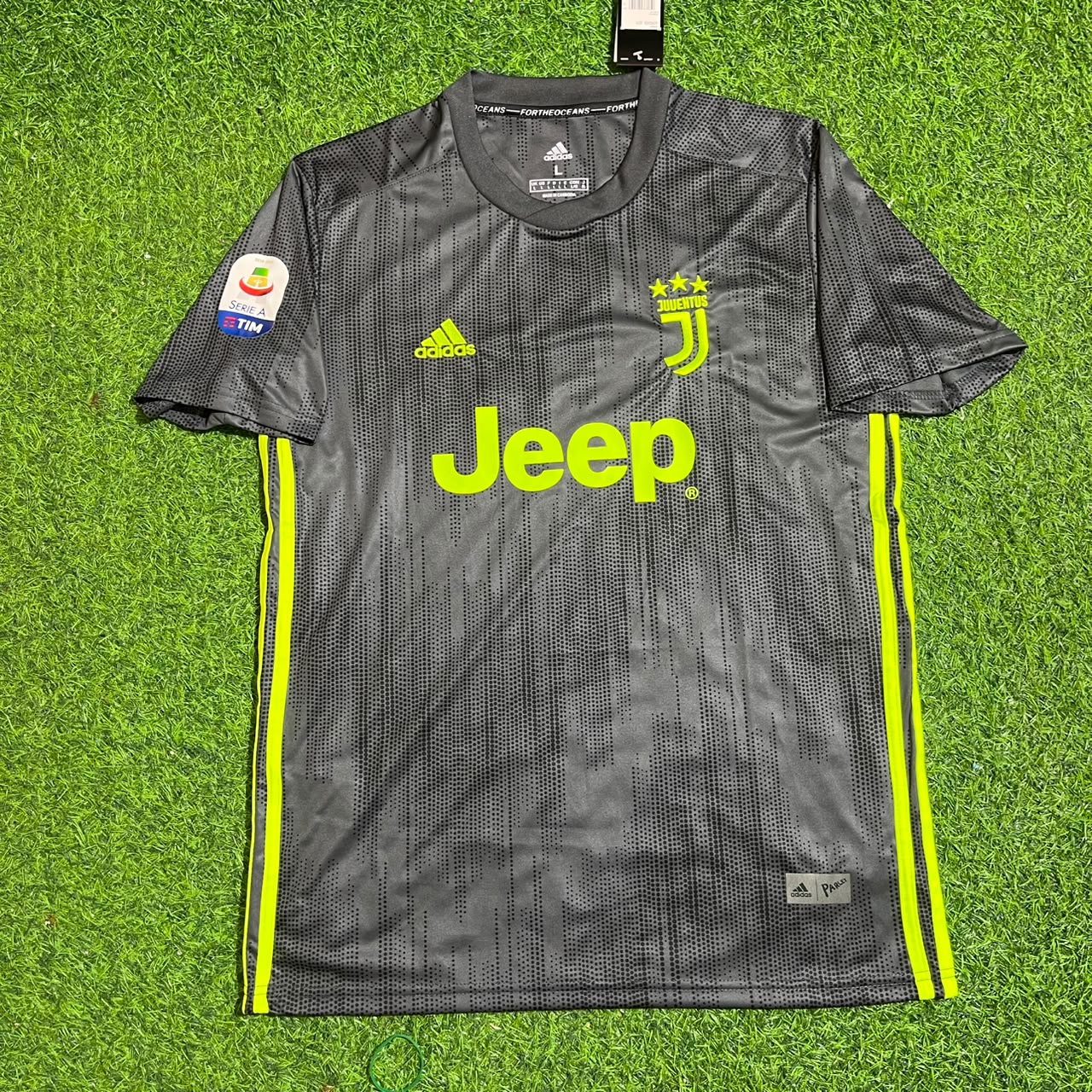 Gonzalo Higuaín #9 Juventus 2017-2018 Retro Home Football Jersey