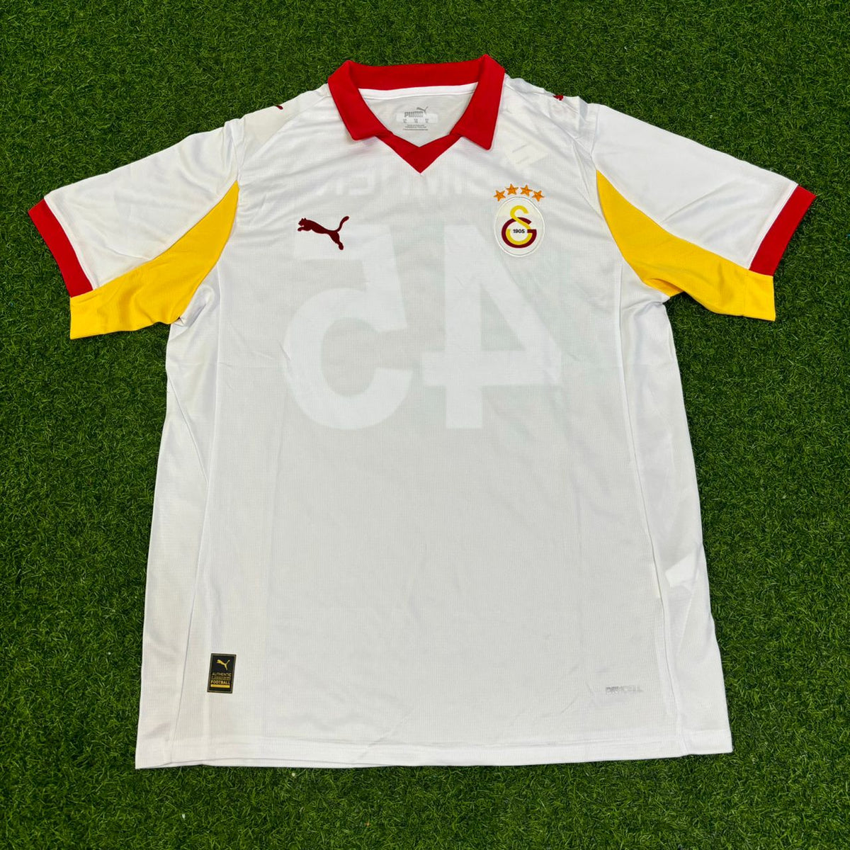 Maillot de football blanc Victor Osimhen Galatasaray 2026-2027 Nouvelle Saison Troisième