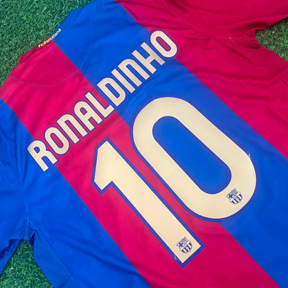 Ronaldinho Gaucho Barcelona 2006/2007 Home Retro Football Jersey