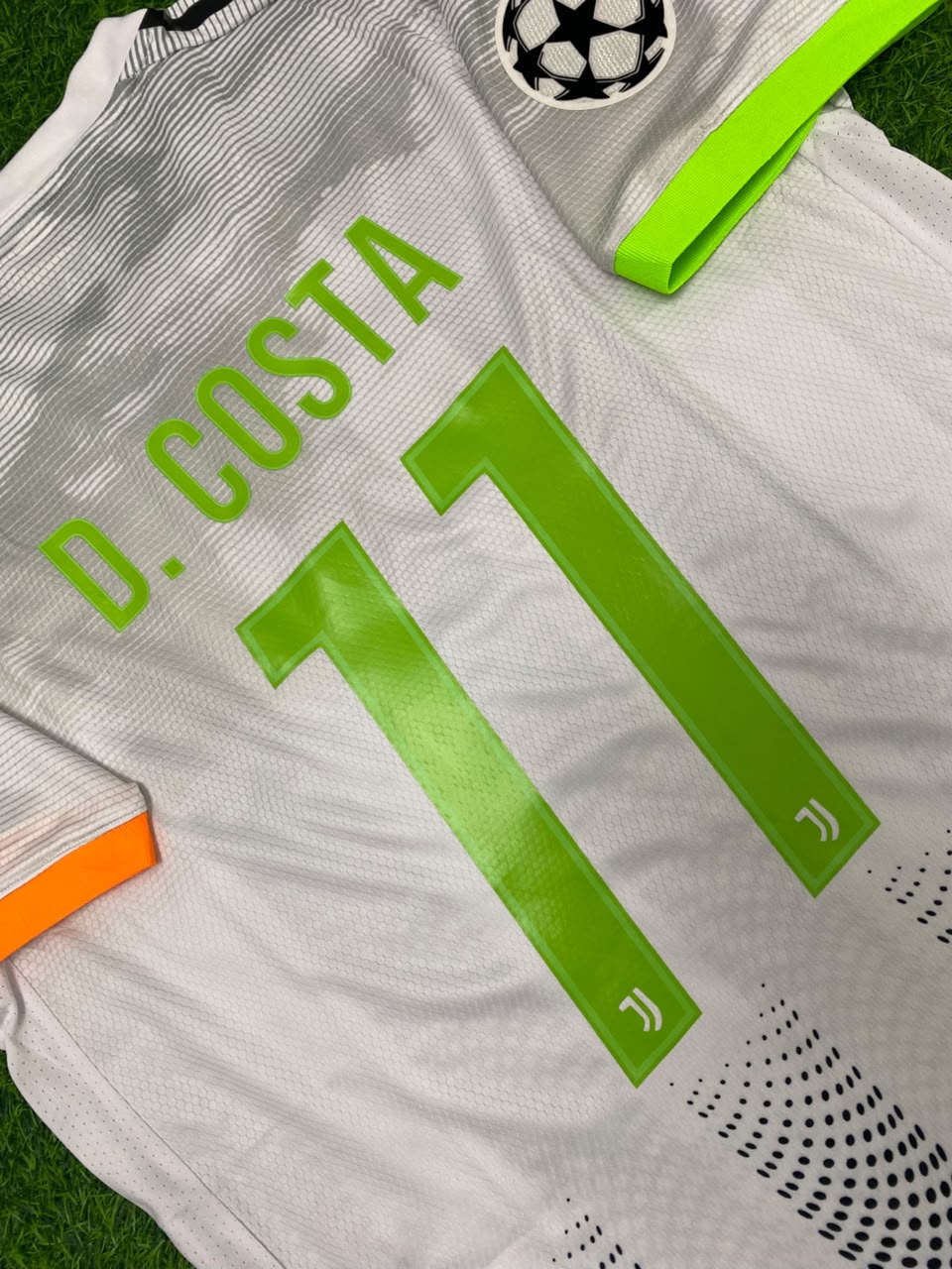 Douglas Costa 11– Juventus 2019-20 Home Jersey | Retro Kit | Maillot | Trikot