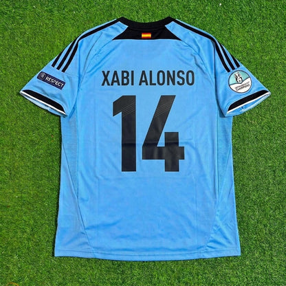 Xabi Alonso Spain EURO 2012 Final Retro Football Jersey Kit