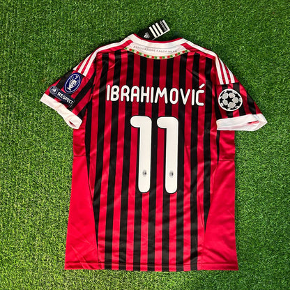 Zlatan Ibrahimović 11 - AC Milan Home 2011/12 Retro Kit Jersey Maillot Trikot Soccer Shirt