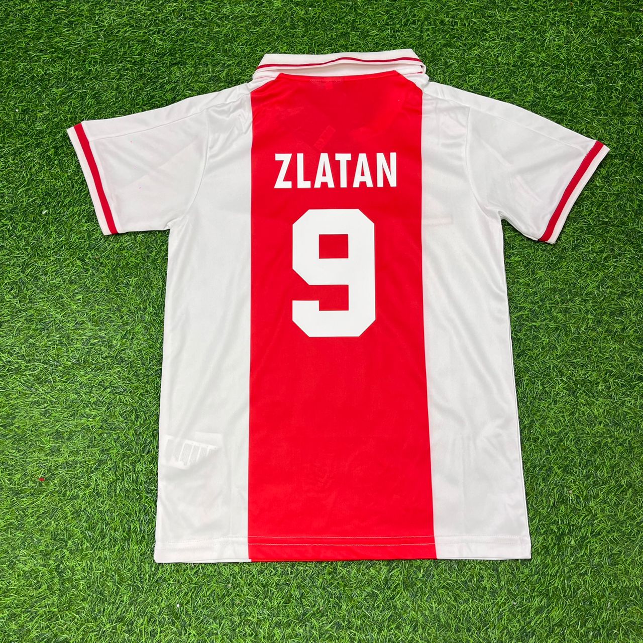 Zlatan Ibrahimović Ajax 2000s White Retro Football Jersey