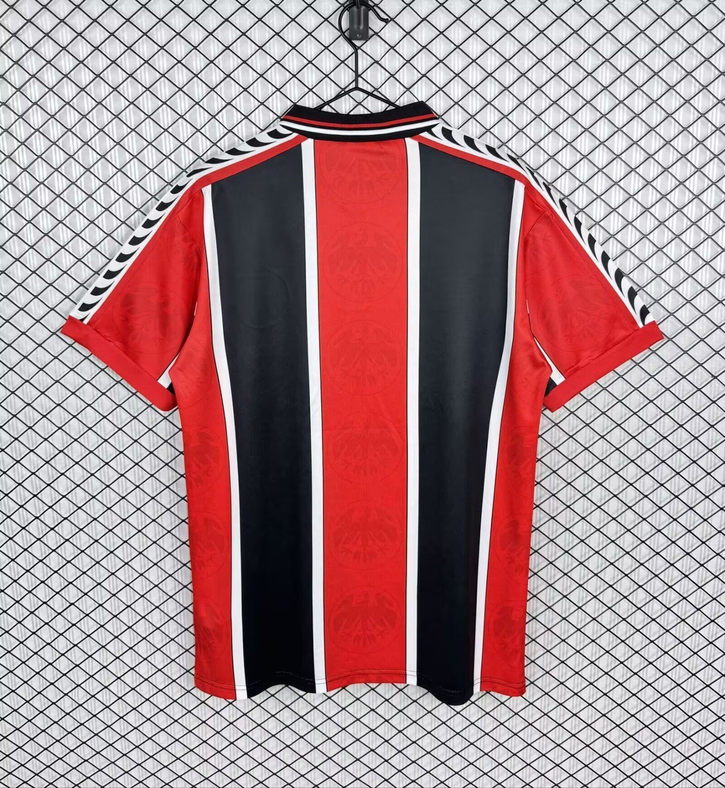 Eintracht Frankfurt 1996/1997 Saison Heim Retro Fußballtrikot