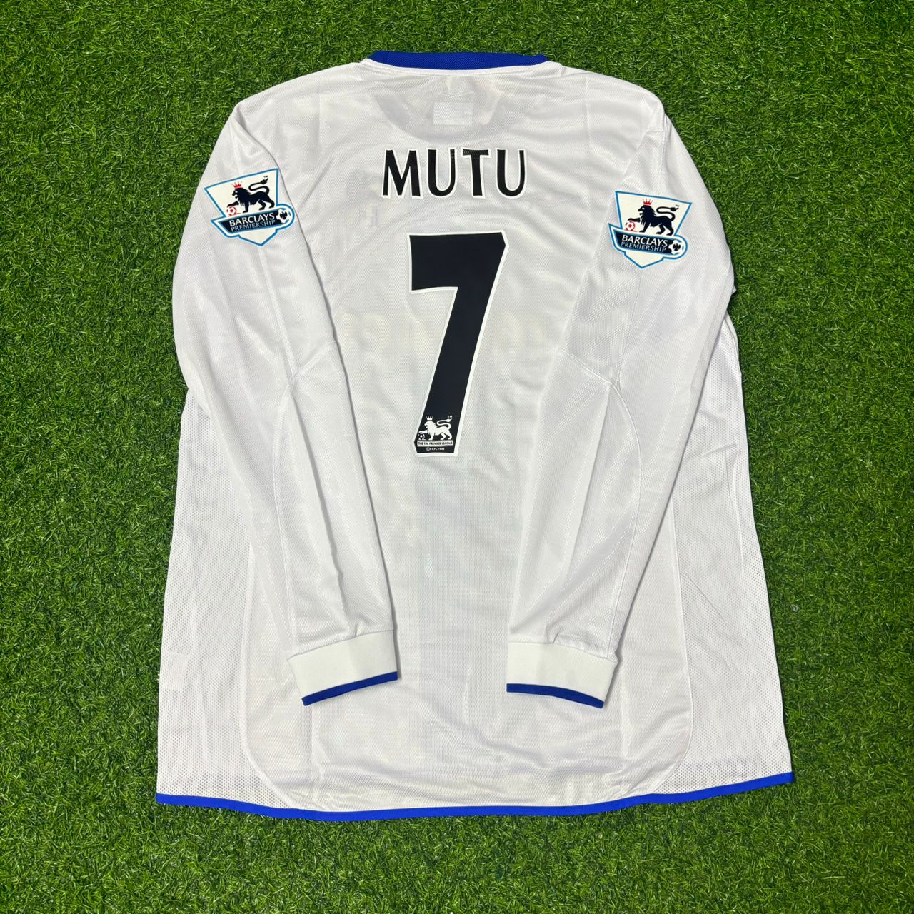 Adrian Mutu #7 Chelsea Away 2004 Retro White Long Sleeve Jersey