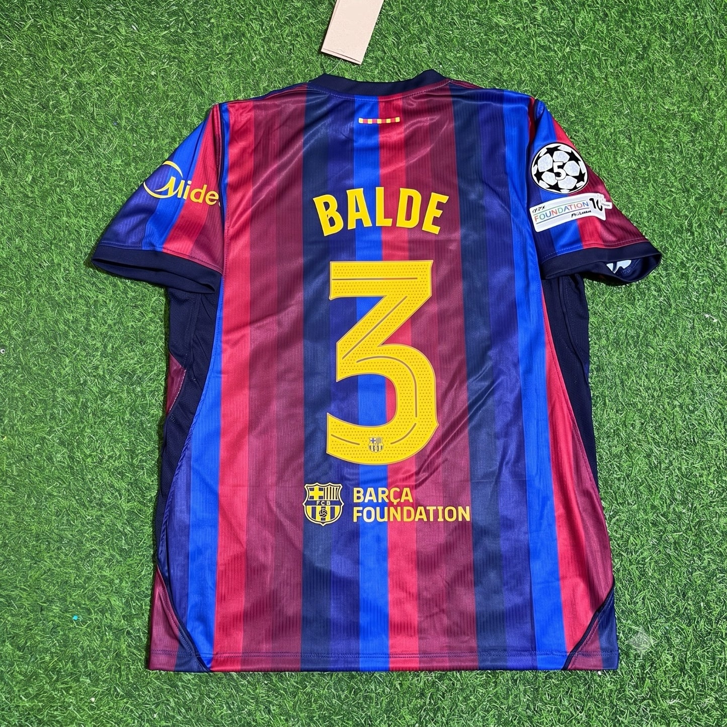 Alejandro Balde #3 Barcelona 2027 New Season Champions League Patch Home Jersey Trikot Maillot Soccer Shirt