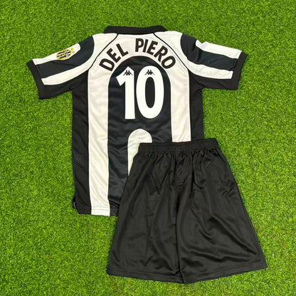 Alessandro Del Piero #10 Juventus 1997 1998 Home Retro Kids Kit