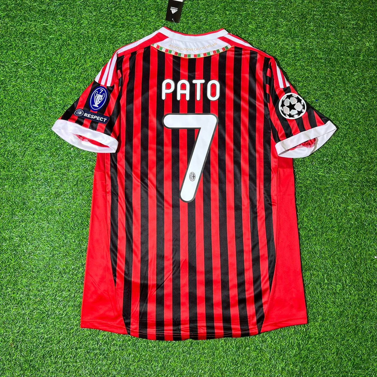 Alexandre Pato 7 - Maillot domicile AC Milan 2011/12 Rétro