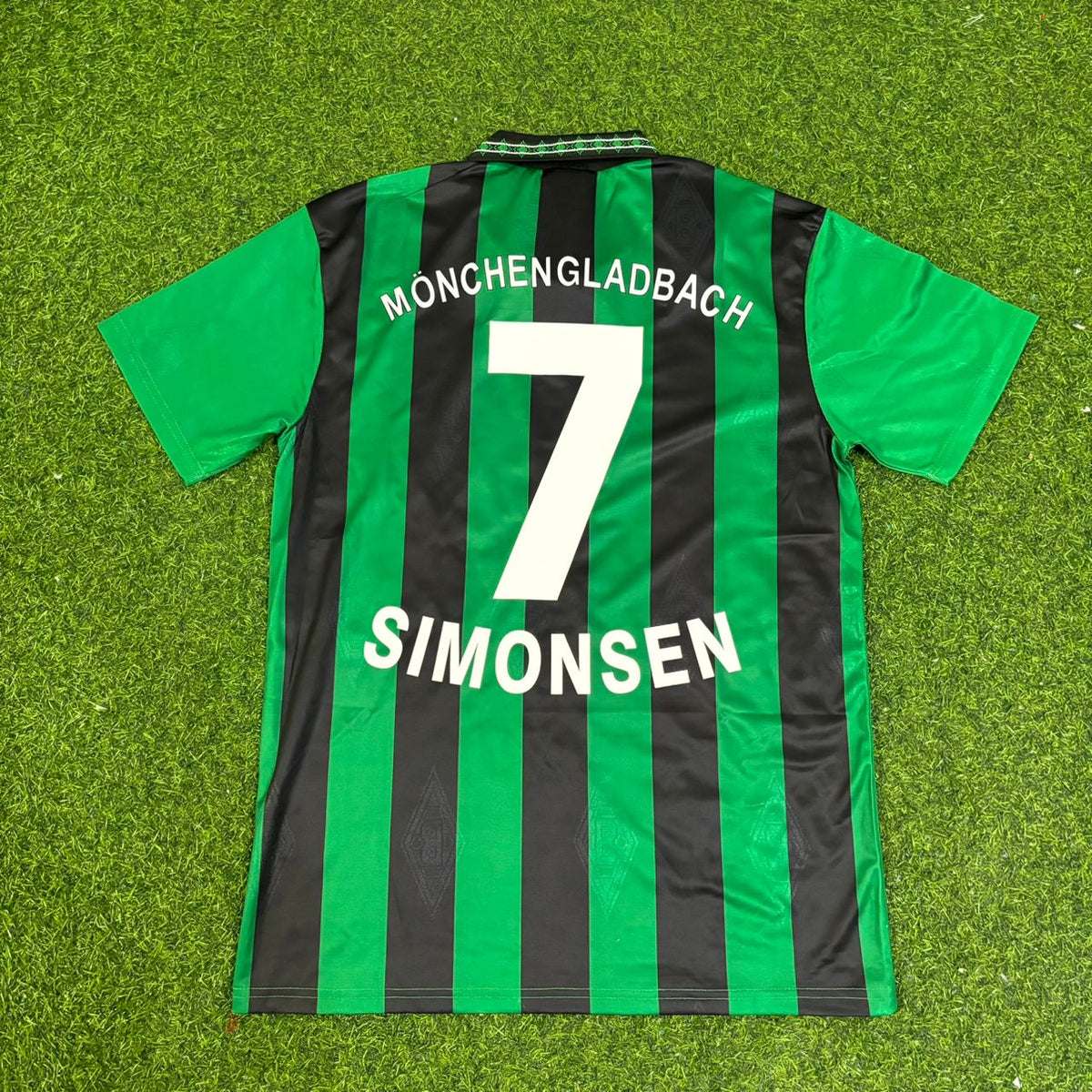 Allan Simonsen #7 Borussia Mönchengladbach Retro Jersey