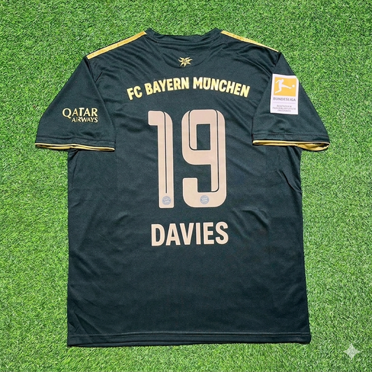 Alphonso Davies #19 Bayern Munich 2021 2022 Oktoberfest Special Edition Jersey