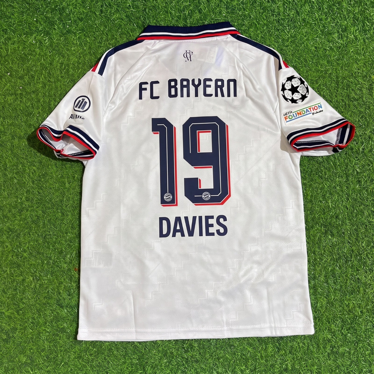 Alphonso Davies #19 Bayern Munich 2026/2027 New Season Away New Season Football Jersey Kit