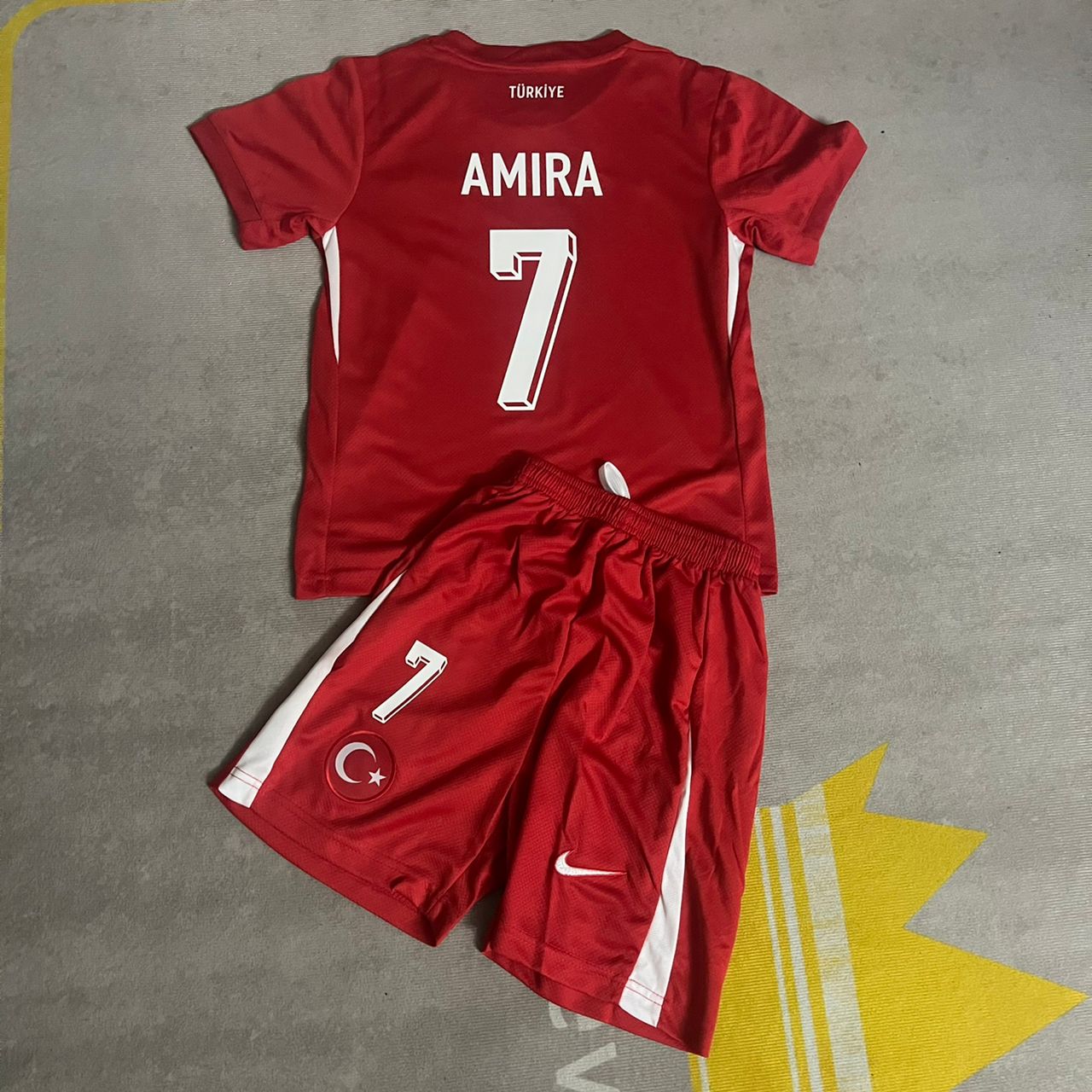 Turkiye Euro 2024 Cocuk Formasi 2 ile 13 Yas arasi Kirmizi - Turkey 2024 Kids Kinder Trikot Jersey Age 3 to 13 Red