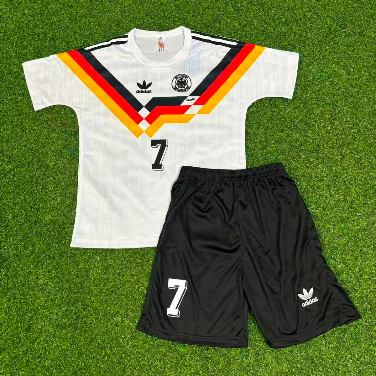 Andreas Möller 17- Allemagne Deutschland Retro Kids 1990 Maillot Coupe du Monde - Deutschland Retro Kinder Trikot WM 1990 Maillot de football