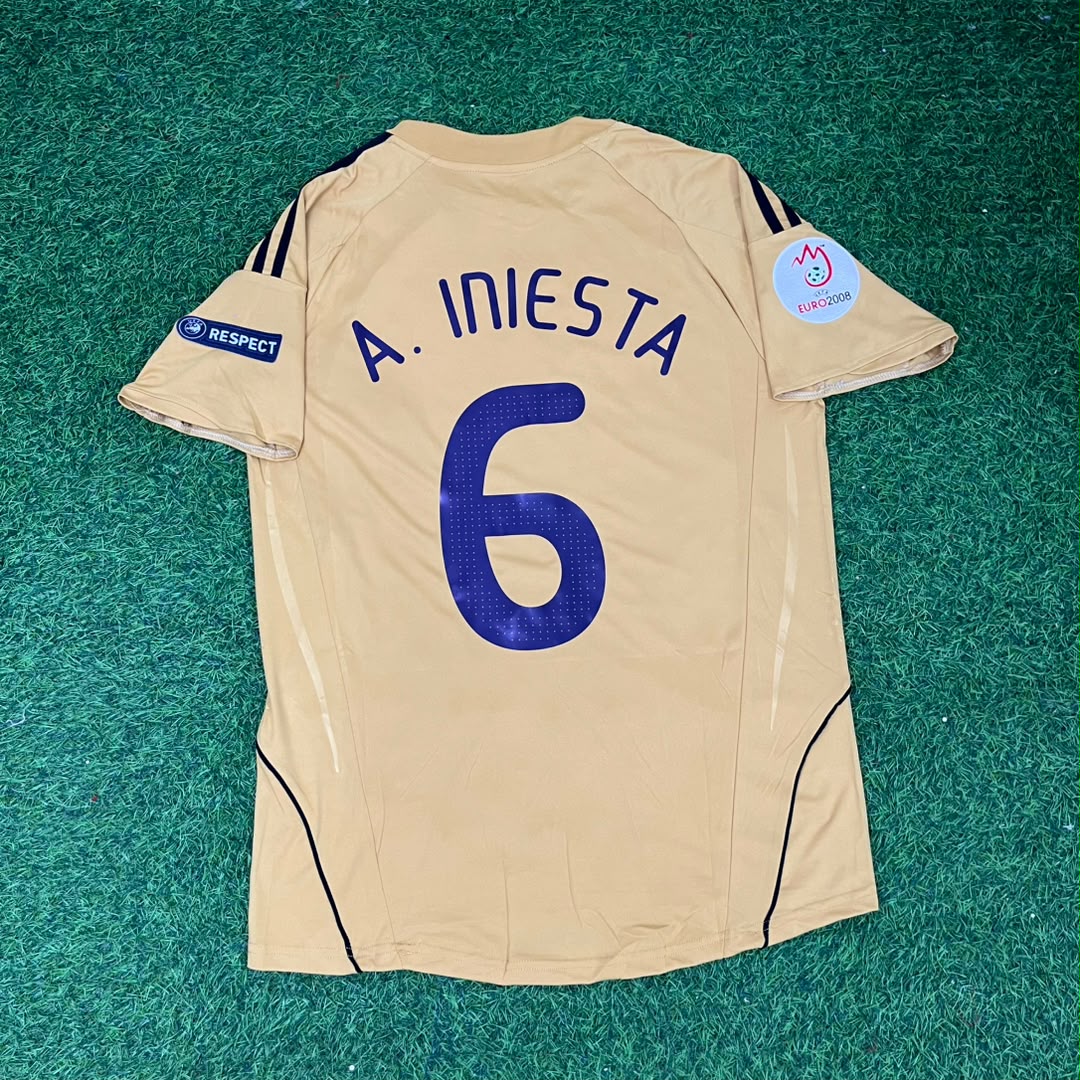 Andrés Iniesta 6- Spain EURO 2008 Retro Football Jersey