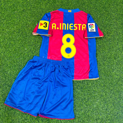 Andrés Iniesta 8- Barcelona 2007/2008 Retro-Fußballtrikot für Kinder