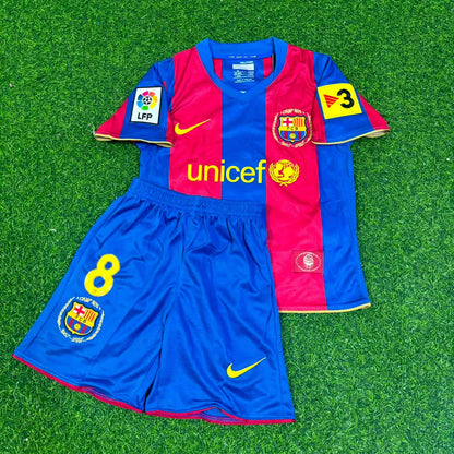 Andrés Iniesta 8- Barcelona 2007/2008 Retro-Fußballtrikot für Kinder