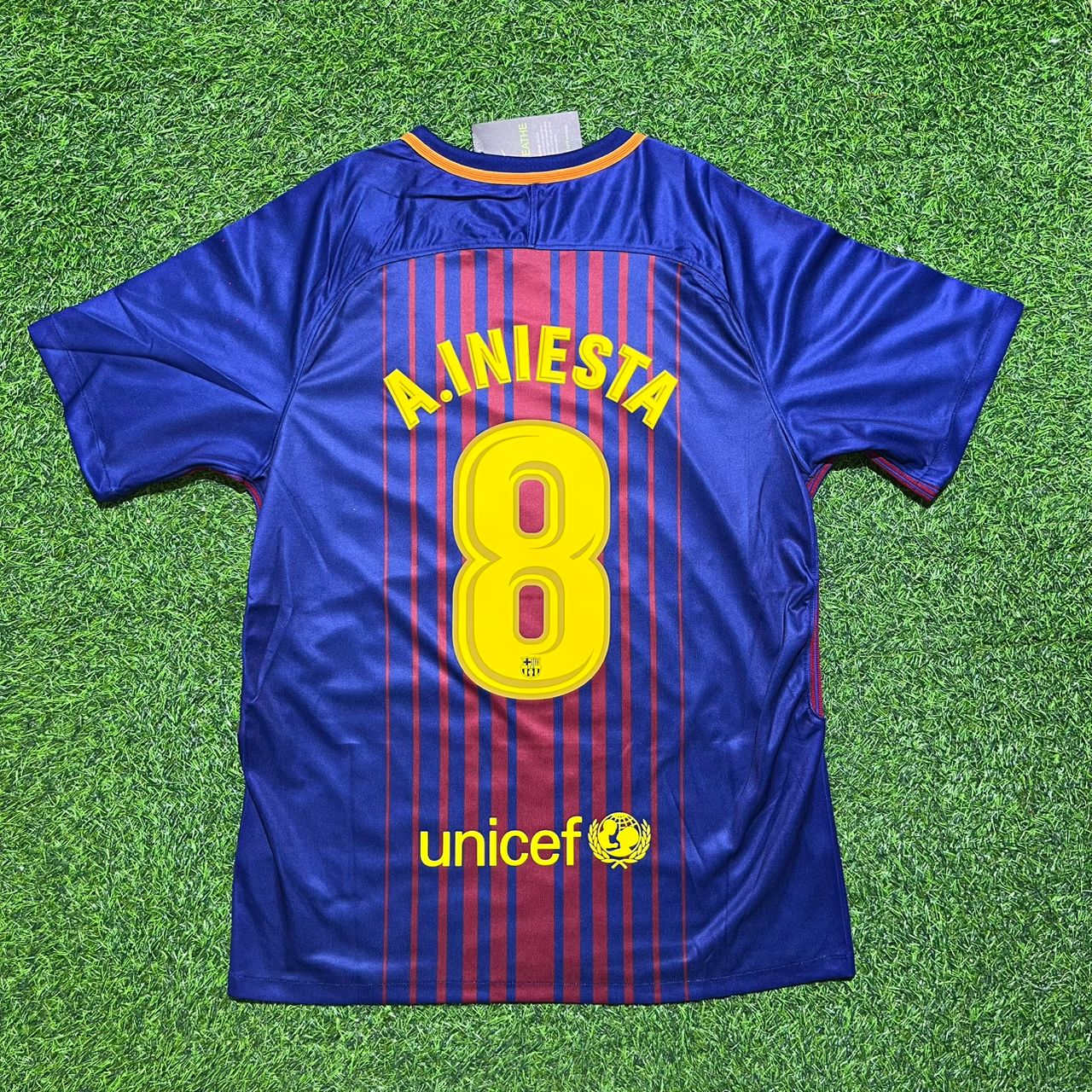 Andres Iniesta Barcelona 2017-2018 Football Jersey