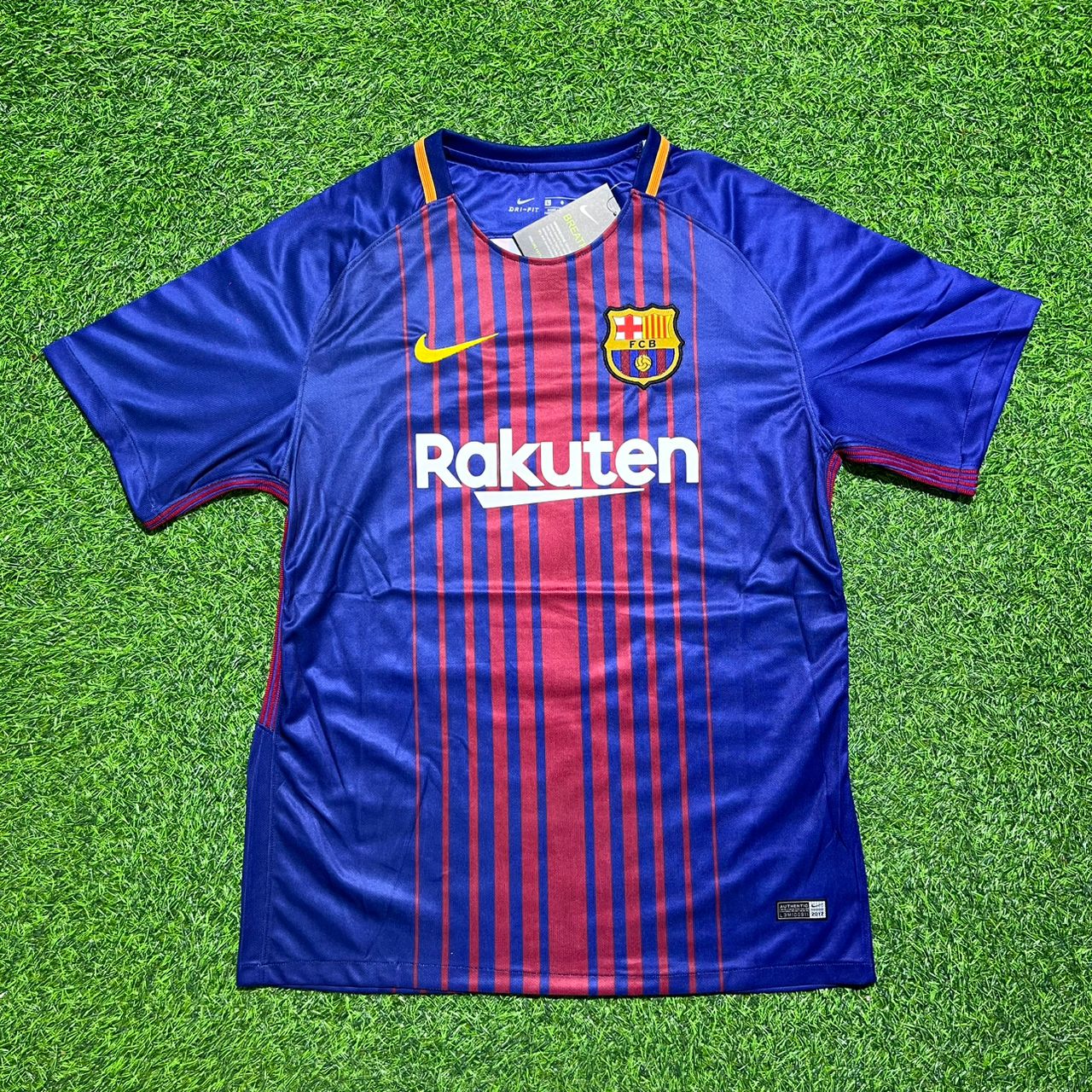 Andres Iniesta Barcelona 2017-2018 Football Jersey