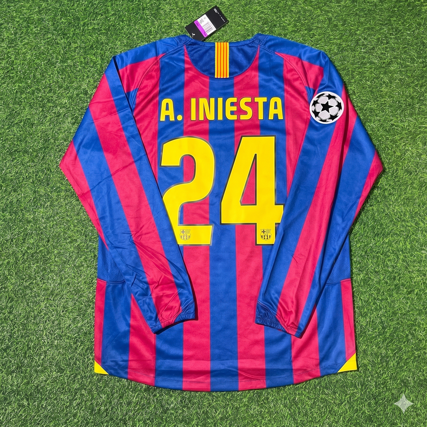 Andres Iniesta Barcelona 2006 Final Retro Football Jersey