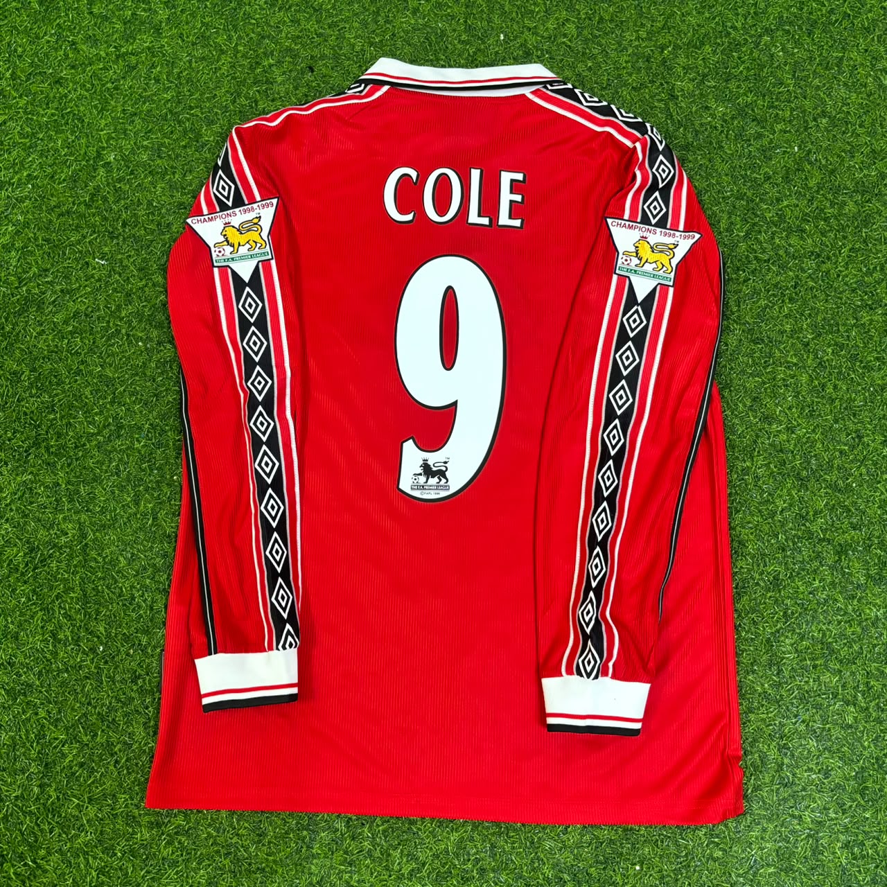 Andy Cole 9 - Manchester United 1999 Red Long Sleeve Kit Jersey Trikot Maillot