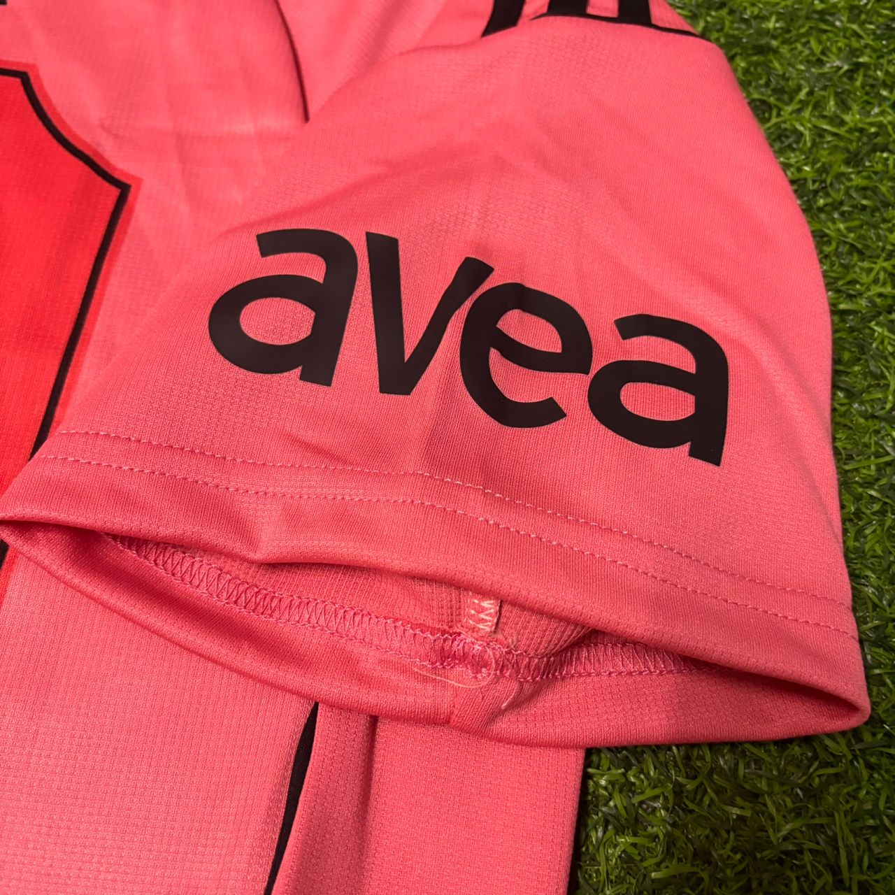 Arda Turan Galatasaray 2010-2011 Pink Retro Football Jersey