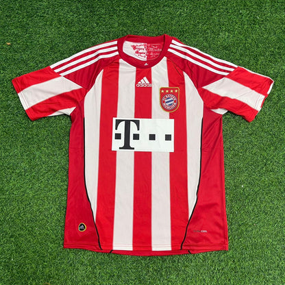 Arjen Robben Bayern Munich 2010/11 Home Jersey Trikot