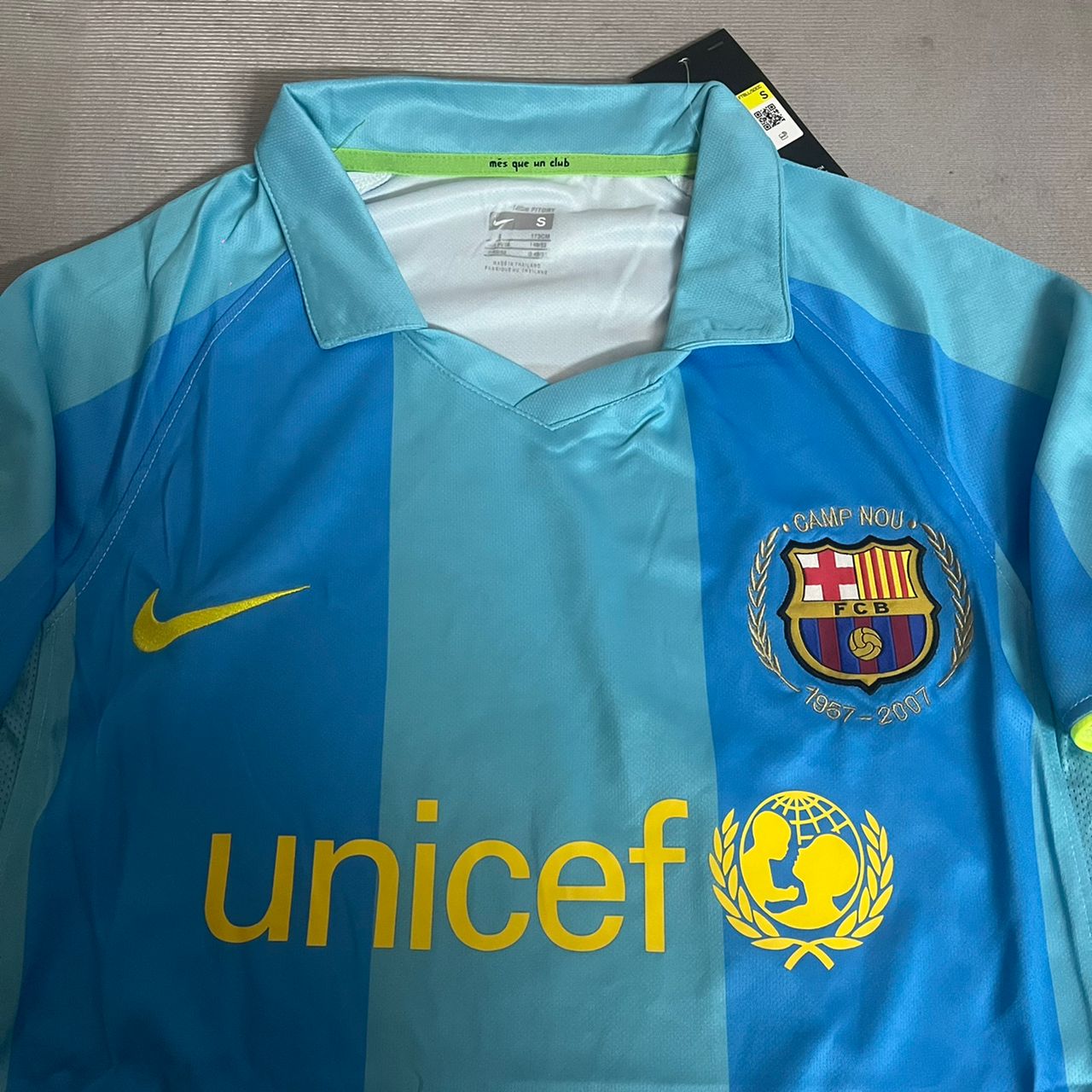 Lionel Messi Barcelona Blue Yellow Number 19 First Debut Retro Jersey Maillot Trikot Maglia