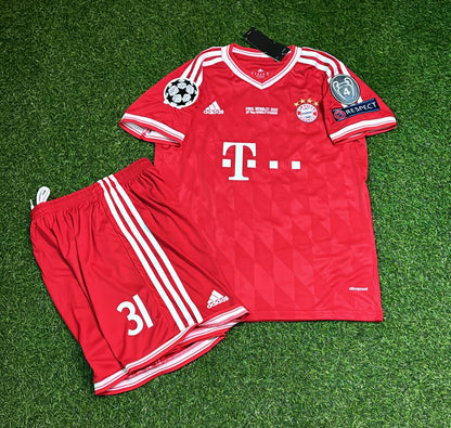 Bastian Schweinsteiger Bayern Munich 2013 Final  Kids Kit – Kit Jersey for Children – | KinderTrikot | Maillot Enfant Soccer Shirt