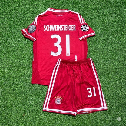 Bastian Schweinsteiger #31 Bayern Munich 2013 Champions League Final Kids Retro Kit