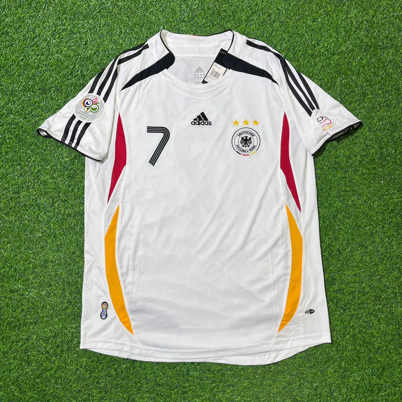 Bastian Schweinsteiger Germany 2006 World Cup Retro Football Jersey Kit
